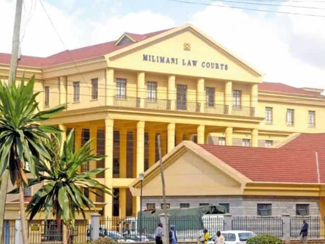 Milimani Law Courts issues warrant of arrest against three police officers